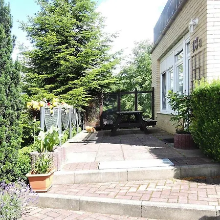 Апартаменты In Near Wollin Park